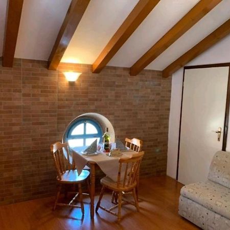 Lovely Studio Apartments Mali Raj Vrsar Ngoại thất bức ảnh